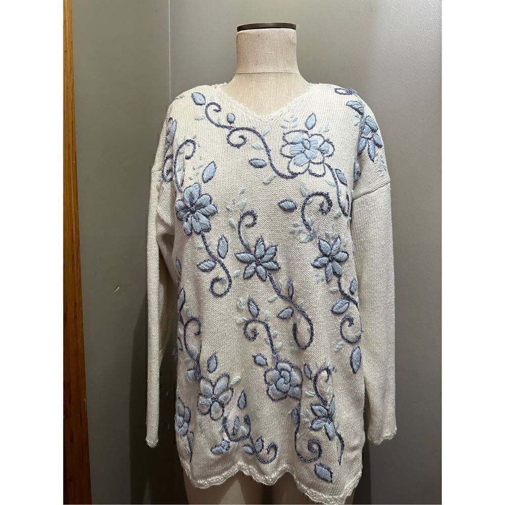 Vintage Sweater Womens Floral Embroidered Cottagecore Grandma Kathie Lee Size L